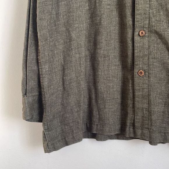 Patagonia textured long sleeve button down sz Xl - Picture 3 of 6